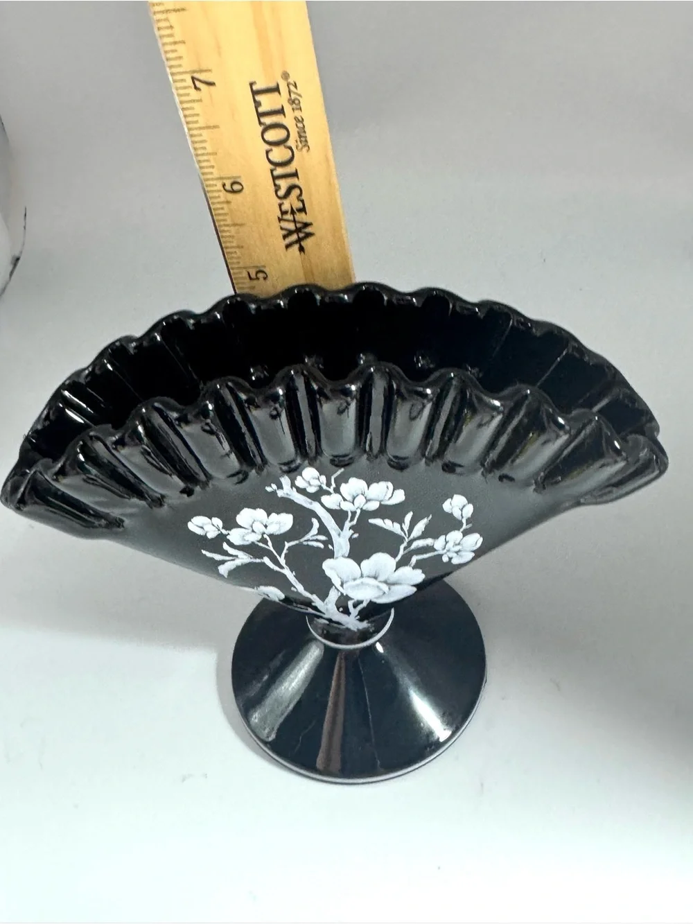 ?Fenton? Black Fan-Shaped Pedestal Vase with White Floral Design